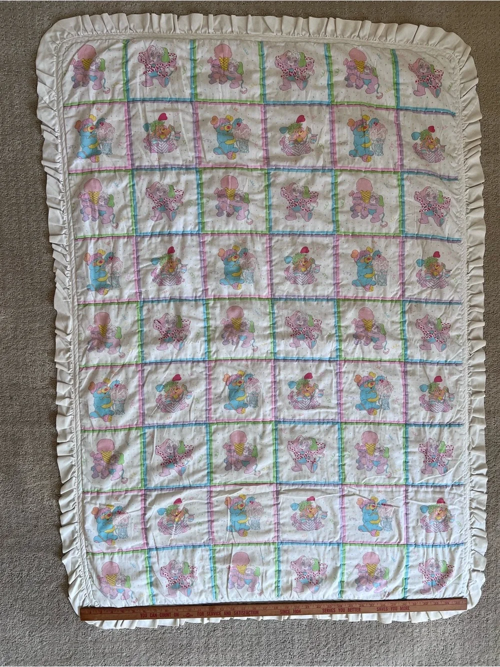 vintage 1980s Popple quilt crib coverlet